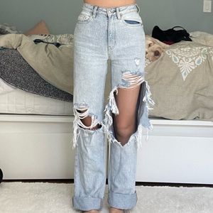90s Boyfriend Distressed Jeans from PacSun, 23
